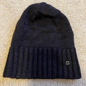 Lululemon knit beanie
